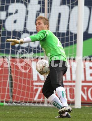 Fussball. Bundesliga. SK Austria Kelag Kaernten gegen FK Austria Wien.  Georg Blatnik (Austria Kaernten). Klagenfurt, 17.4.2010. 
Foto: Kuess

---
pressefotos, pressefotografie, kuess, qs, qspictures, sport, bild, bilder, bilddatenbank