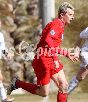 Fussball 1. Klasse D. DSG Sele/Zell gegen SC Globasnitz. Samir Cavkunovic (Zell). Zell Pfarre, am 28.3.2010.
Foto: Kuess
---
pressefotos, pressefotografie, kuess, qs, qspictures, sport, bild, bilder, bilddatenbank