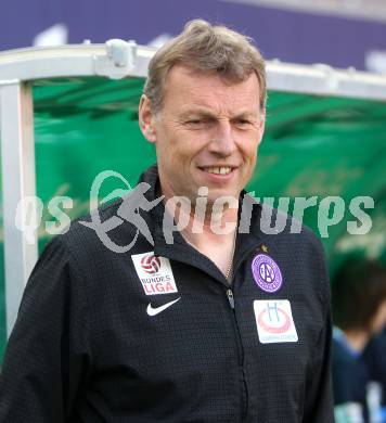 Fussball. Bundesliga. SK Austria Kelag Kaernten gegen FK Austria Wien.  Trainer Karl Daxbacher (Wien). Klagenfurt, 17.4.2010. 
Foto: Kuess

---
pressefotos, pressefotografie, kuess, qs, qspictures, sport, bild, bilder, bilddatenbank