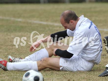 Fussball 1. Klasse D. DSG Sele/Zell gegen SC Globasnitz. Gregor Hocevar (Globasnitz). Zell Pfarre, am 28.3.2010.
Foto: Kuess
---
pressefotos, pressefotografie, kuess, qs, qspictures, sport, bild, bilder, bilddatenbank