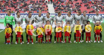 Fussball. Bundesliga. SK Austria Kelag Kaernten  gegen Red Bull Salzburg. Andreas Schranz, Luka Elsner, Marco Salvatore, Thomas Hinum, Leonhard Kaufmann, Peter Pucker, Michael Sollbauer, Daniel Gramann, Stefan Hierlaender, Oliver Pusztai (Austria Kaernten). Klagenfurt, 10.4.2010. 
Foto: Kuess

---
pressefotos, pressefotografie, kuess, qs, qspictures, sport, bild, bilder, bilddatenbank