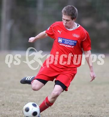 Fussball 1. Klasse D. DSG Sele/Zell gegen SC Globasnitz. Martin Kelih (Zell). Zell Pfarre, am 28.3.2010.
Foto: Kuess
---
pressefotos, pressefotografie, kuess, qs, qspictures, sport, bild, bilder, bilddatenbank