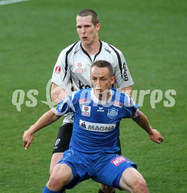 Fussball OEFB Stiegl Cup. SK Austria Kaernten gegen SC Magna Wr. Neustadt. Daniel Gramann (Kaernten), Johannes Aigner (Wr. Neustadt). Klagenfurt, am 20.4.2010.
Foto: Kuess
---
pressefotos, pressefotografie, kuess, qs, qspictures, sport, bild, bilder, bilddatenbank