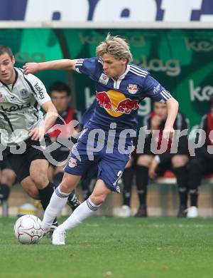 Fussball. Bundesliga. SK Austria Kelag Kaernten  gegen Red Bull Salzburg. Christoph Leitgeb (Salzburg). Klagenfurt, 10.4.2010. 
Foto: Kuess

---
pressefotos, pressefotografie, kuess, qs, qspictures, sport, bild, bilder, bilddatenbank