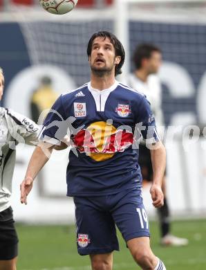 Fussball. Bundesliga. SK Austria Kelag Kaernten  gegen Red Bull Salzburg. Simon Cziommer (Salzburg). Klagenfurt, 10.4.2010. 
Foto: Kuess

---
pressefotos, pressefotografie, kuess, qs, qspictures, sport, bild, bilder, bilddatenbank