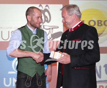 Schi Nordisch. Biathlon. Empfang Silbermedaillengewinner Daniel Mesotitsch. Daniel Mesotitsch, Landeshauptmann Gerhard Doerfler. St. Jakob im Rosental, am 24.4.2010.
Foto: Kuess
---
pressefotos, pressefotografie, kuess, qs, qspictures, sport, bild, bilder, bilddatenbank