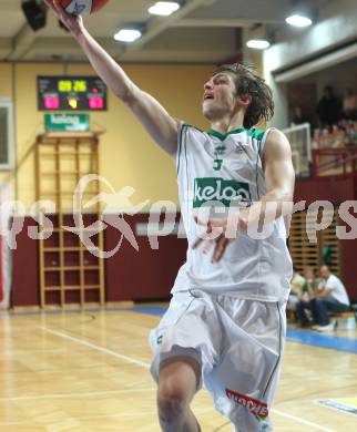 Basketball Kaerntner Liga. Woerthersee Piraten gegen KOS Klagenfurt.  Sebastian Schaal (Piraten). Klagenfurt, am 4.5.2010.
Foto: Kuess
---
pressefotos, pressefotografie, kuess, qs, qspictures, sport, bild, bilder, bilddatenbank