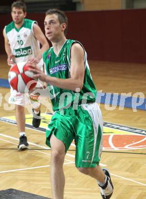 Basketball Kaerntner Liga. Woerthersee Piraten gegen KOS Klagenfurt. Rok Papic (KOS). Klagenfurt, am 4.5.2010.
Foto: Kuess
---
pressefotos, pressefotografie, kuess, qs, qspictures, sport, bild, bilder, bilddatenbank