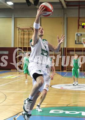 Basketball Kaerntner Liga. Woerthersee Piraten gegen KOS Klagenfurt. Roland Duller (Piraten). Klagenfurt, am 4.5.2010.
Foto: Kuess
---
pressefotos, pressefotografie, kuess, qs, qspictures, sport, bild, bilder, bilddatenbank