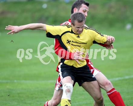 Fussball Unterliga Ost. SV Ludmannsdorf gegen ASKOE Koettmannsdorf. Sablatnik Michael (Ludmannsdorf), Gabor Ferenczi(Koettmannsdorf). Ludmannsdorf, am 18.4.2010.
Foto: Kuess
---
pressefotos, pressefotografie, kuess, qs, qspictures, sport, bild, bilder, bilddatenbank