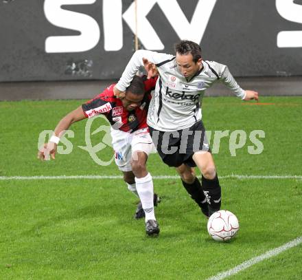 Fussball. Bundesliga. SK Austria Kelag Kaernten gegen LASK Linz.  Matthias Dollinger, (Austria Kaernten), Justice Majabvi (Linz). Klagenfurt, 5.5.2010. 
Foto: Kuess

---
pressefotos, pressefotografie, kuess, qs, qspictures, sport, bild, bilder, bilddatenbank