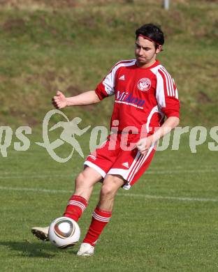 Fussball Unterliga Ost. SV Ludmannsdorf gegen ASKOE Koettmannsdorf.  Kozel Juergen (Ludmannsdorf). Ludmannsdorf, am 18.4.2010.
Foto: Kuess
---
pressefotos, pressefotografie, kuess, qs, qspictures, sport, bild, bilder, bilddatenbank