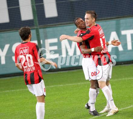 Fussball. Bundesliga. SK Austria Kelag Kaernten gegen LASK Linz.  Torjubel LASK. Klagenfurt, 5.5.2010. 
Foto: Kuess

---
pressefotos, pressefotografie, kuess, qs, qspictures, sport, bild, bilder, bilddatenbank