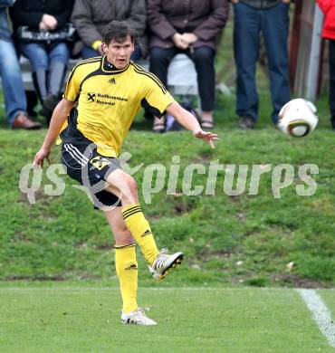 Fussball Unterliga Ost. SV Ludmannsdorf gegen ASKOE Koettmannsdorf.  Pibal Christoph (Koettmannsdorf). Ludmannsdorf, am 18.4.2010.
Foto: Kuess
---
pressefotos, pressefotografie, kuess, qs, qspictures, sport, bild, bilder, bilddatenbank