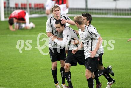 Fussball. Bundesliga. SK Austria Kelag Kaernten gegen LASK Linz.  Torjubel Austria Kaernten. Klagenfurt, 5.5.2010. 
Foto: Kuess

---
pressefotos, pressefotografie, kuess, qs, qspictures, sport, bild, bilder, bilddatenbank