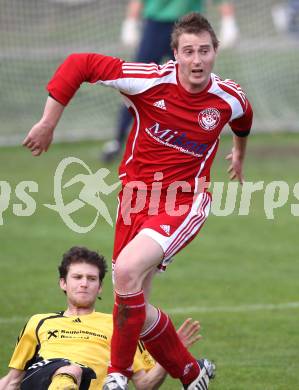 Fussball Unterliga Ost. SV Ludmannsdorf gegen ASKOE Koettmannsdorf.  Modritsch Stefan (Ludmannsdorf). Ludmannsdorf, am 18.4.2010.
Foto: Kuess
---
pressefotos, pressefotografie, kuess, qs, qspictures, sport, bild, bilder, bilddatenbank