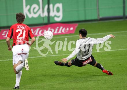 Fussball. Bundesliga. SK Austria Kelag Kaernten gegen LASK Linz.  Leonhard Kaufmann, (Austria Kaernten), Wolfgang Bubenik (Linz). Klagenfurt, 5.5.2010. 
Foto: Kuess

---
pressefotos, pressefotografie, kuess, qs, qspictures, sport, bild, bilder, bilddatenbank