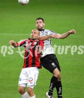 Fussball. Bundesliga. SK Austria Kelag Kaernten gegen LASK Linz.  Oliver Pusztai  (Austria Kaernten), Gardar Gunnlaugsson (Linz). Klagenfurt, 5.5.2010. 
Foto: Kuess

---
pressefotos, pressefotografie, kuess, qs, qspictures, sport, bild, bilder, bilddatenbank