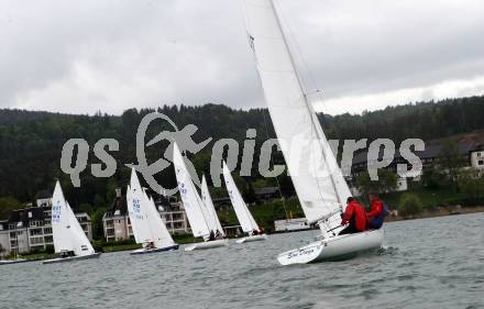 Segeln. Kaerntner Landesmeisterschaft. Klasse Dyas.  Dellach, am 8.5.2010.
Foto: Kuess
---
pressefotos, pressefotografie, kuess, qs, qspictures, sport, bild, bilder, bilddatenbank