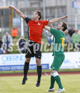 Fussball, Kaerntner Liga. VST Voelkermarkt gegen FC Welzenegg. Oswaldi Patric (Voelkermarkt), Causevic Alen (Welzenegg). Voelkermarkt, 7.5.2010.
Foto: Kuess
---
pressefotos, pressefotografie, kuess, qs, qspictures, sport, bild, bilder, bilddatenbank