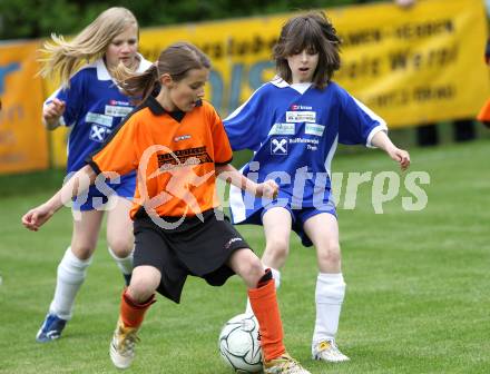 Fussball. Girlies Cup. Feffernitz, 8.5.2010.
Foto: Kuess
---
pressefotos, pressefotografie, kuess, qs, qspictures, sport, bild, bilder, bilddatenbank