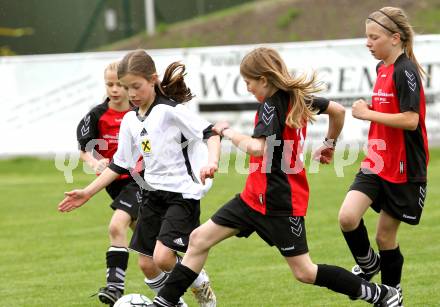 Fussball. Girlies Cup. Feffernitz, 8.5.2010.
Foto: Kuess
---
pressefotos, pressefotografie, kuess, qs, qspictures, sport, bild, bilder, bilddatenbank