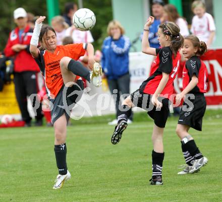 Fussball. Girlies Cup.  Feffernitz, 8.5.2010.
Foto: Kuess
---
pressefotos, pressefotografie, kuess, qs, qspictures, sport, bild, bilder, bilddatenbank