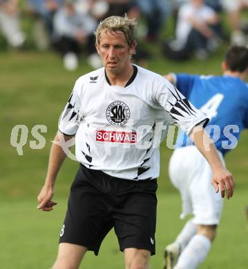 Fussball Unterliga Ost. ASKOE Koettmannsdorf gegen SK Kuehnsdorf. Christopher Ogradnik (Kuehnsdorf). Klagenfurt, am 9.5.2010.
Foto: Kuess
---
pressefotos, pressefotografie, kuess, qs, qspictures, sport, bild, bilder, bilddatenbank