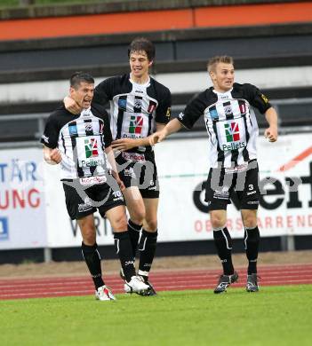 Fussball. Regionalliga. WAC SK St. Andrae/Lavanttal gegen SAK Celovec/Klagenfurt. Torjubel Markus Kreuz, Christian Falk, Manuel Kerhe (St.Andrae). Wolfsberg, 11.5.2010. 
Foto: Kuess

---
pressefotos, pressefotografie, kuess, qs, qspictures, sport, bild, bilder, bilddatenbank