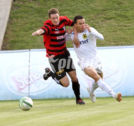 Fussball. Regionalliga. FC St. Veit gegen SV Leibnitz Flavia Solva .  Seoane Santalla Gerardo Diego, (St.Veit), Stefan Kammerhofer (Flavia Solva). St.Veit, 12.5.2010. 
Foto: Kuess

---
pressefotos, pressefotografie, kuess, qs, qspictures, sport, bild, bilder, bilddatenbank