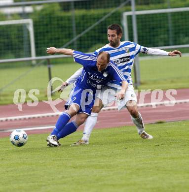 Fussball Kaerntner Liga. VSV gegen SK Treibach. Mario Ramusch (VSV), Andrej Tasic (Treibach). Villach, am 13.5.2010.
Foto: Kuess
---
pressefotos, pressefotografie, kuess, qs, qspictures, sport, bild, bilder, bilddatenbank