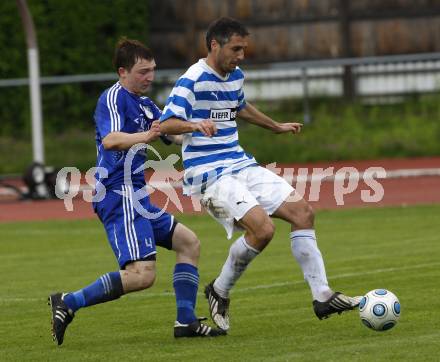 Fussball Kaerntner Liga. VSV gegen SK Treibach. Darko Djukic (VSV), Philip Klaming (Treibach). Villach, am 13.5.2010.
Foto: Kuess
---
pressefotos, pressefotografie, kuess, qs, qspictures, sport, bild, bilder, bilddatenbank