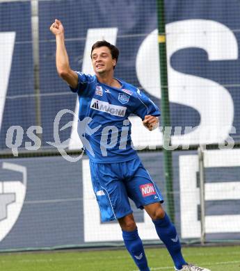 Fussball. Tipp3-Bundesliga. SK Austria Kaernten gegen SC Magna Wiener Neustadt. Torjubel Patrick Niklas (Wr. Neustadt). Klagenfurt, 13.5.2010. 
Foto: Kuess 

---
pressefotos, pressefotografie, kuess, qs, qspictures, sport, bild, bilder, bilddatenbank