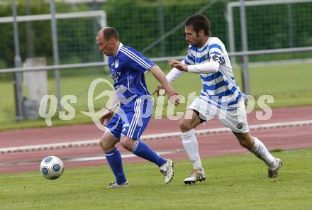 Fussball Kaerntner Liga. VSV gegen SK Treibach. Mario Ramusch (VSV), Andrej Tasic (Treibach). Villach, am 13.5.2010.
Foto: Kuess
---
pressefotos, pressefotografie, kuess, qs, qspictures, sport, bild, bilder, bilddatenbank