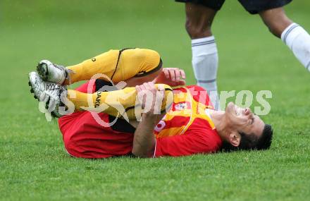 Fussball Kaerntner Liga. SVG Bleiburg gegen ATSV Wolfsberg.  Denis Curic (Wolfsberg). Bleiburg, am 15.5.2010. 
Foto: Kuess
---
pressefotos, pressefotografie, kuess, qs, qspictures, sport, bild, bilder, bilddatenbank