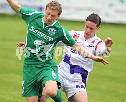 Fussball Regionalliga. SAK gegen FC Superfund Pasching. Patrick Lausegger (SAK), Daniel Royer (Pasching). Klagenfurt, am 15.5.2010.
Foto: Kuess
---
pressefotos, pressefotografie, kuess, qs, qspictures, sport, bild, bilder, bilddatenbank