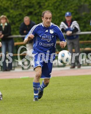 Fussball Kaerntner Liga. VSV gegen SK Treibach. Daniel Canzi (Treibach). Villach, am 13.5.2010.
Foto: Kuess
---
pressefotos, pressefotografie, kuess, qs, qspictures, sport, bild, bilder, bilddatenbank