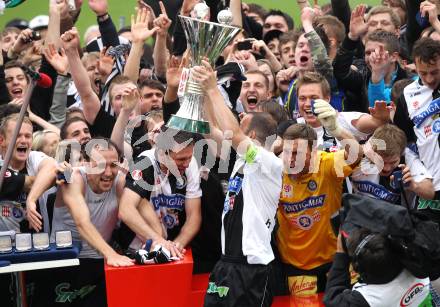 Fussbal. OEFB Stiegl Cup. Sturm Graz gegen FC Magna Wiener Neustadt. Jubel Sturm Graz. Klagenfurt, 16.5.2010. 
Foto: Kuess 

---
pressefotos, pressefotografie, kuess, qs, qspictures, sport, bild, bilder, bilddatenbank