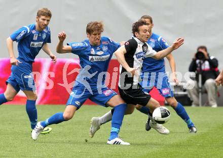 Fussbal. OEFB Stiegl Cup. Sturm Graz gegen FC Magna Wiener Neustadt. Klaus Salmutter (Graz), Alexander Gruenwald, (Wr. Neustadt). Klagenfurt, 16.5.2010. 
Foto: Kuess 

---
pressefotos, pressefotografie, kuess, qs, qspictures, sport, bild, bilder, bilddatenbank