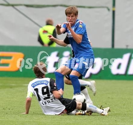 Fussbal. OEFB Stiegl Cup. Sturm Graz gegen FC Magna Wiener Neustadt. Mario Kienzl, (Graz), Alexander Gruenwald (Wr. Neustadt). Klagenfurt, 16.5.2010. 
Foto: Kuess 

---
pressefotos, pressefotografie, kuess, qs, qspictures, sport, bild, bilder, bilddatenbank