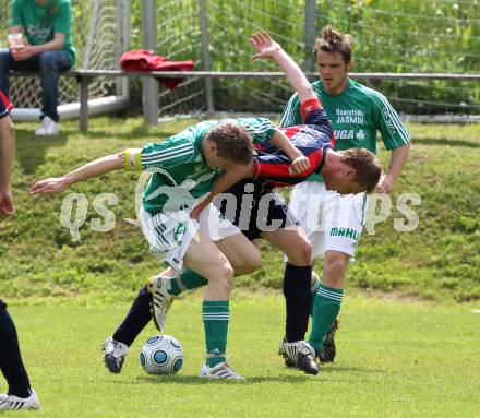 Fussball Unterliga Ost. SV ASKOE Holzbau Gasser Ludmannsdorf gegen ASKOE Zadruga St. Michael/Bl. Stefan Modritsch (Ludmannsdorf), Simon Kap  (St. Michael/Bl.). Ludmannsdorf, am 22.5.2010.
Foto: Kuess
---
pressefotos, pressefotografie, kuess, qs, qspictures, sport, bild, bilder, bilddatenbank