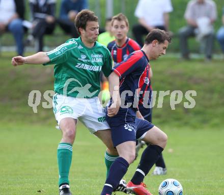 Fussball Unterliga Ost. SV ASKOE Holzbau Gasser Ludmannsdorf gegen ASKOE Zadruga St. Michael/Bl. Metod Horvat (Ludmannsdorf), Davorin Ferlez  (St. Michael/Bl.). Ludmannsdorf, am 22.5.2010.
Foto: Kuess
---
pressefotos, pressefotografie, kuess, qs, qspictures, sport, bild, bilder, bilddatenbank