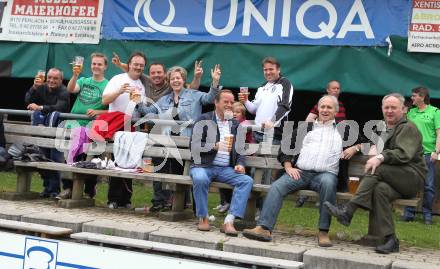 Fussball Unterliga Ost. SV ASKOE Holzbau Gasser Ludmannsdorf gegen ASKOE Zadruga St. Michael/Bl. Fans (Ludmannsdorf). Ludmannsdorf, am 22.5.2010.
Foto: Kuess
---
pressefotos, pressefotografie, kuess, qs, qspictures, sport, bild, bilder, bilddatenbank