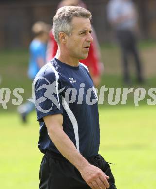 Fussball Unterliga Ost. SV ASKOE Holzbau Gasser Ludmannsdorf gegen ASKOE Zadruga St. Michael/Bl. Trainer Arno Martinz (Ludmannsdorf). Ludmannsdorf, am 22.5.2010.
Foto: Kuess
---
pressefotos, pressefotografie, kuess, qs, qspictures, sport, bild, bilder, bilddatenbank