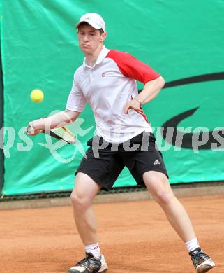 Tennis. Patrick Ofner. Villach, 11.5.2010.
Foto: Kuess
---
pressefotos, pressefotografie, kuess, qs, qspictures, sport, bild, bilder, bilddatenbank