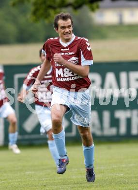 Fussball. Kaerntner Liga. SK Treibach gegen SV Feldkirchen. Micheu Robert (Feldkirchen). . Treibach, 16.5.2010.
Foto: Kuess
---
pressefotos, pressefotografie, kuess, qs, qspictures, sport, bild, bilder, bilddatenbank