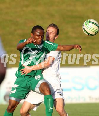 Fussball Regionalliga. FC St. Veit gegen FC Superfund Pasching. Josef Hudelist (St. Veit), Harrison Kennedy (Pasching). St. Veit, am 28.5.2010.
Foto: Kuess
---
pressefotos, pressefotografie, kuess, qs, qspictures, sport, bild, bilder, bilddatenbank