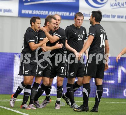 Fussball Laenderspiel. Testspiel Serbien gegen Neuseeland.  Torjubel Neuseeland. Klagenfurt, am 29.5.2010.
Foto: Kuess

---
pressefotos, pressefotografie, kuess, qs, qspictures, sport, bild, bilder, bilddatenbank