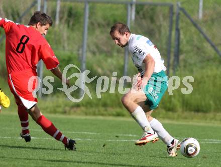 Fussball. Kaerntner Liga. FC Oberwinkler Lendorf gegen SV Spittal/Drau. Morgenstern Martin (Lendorf), Truskaller Hannes (Spittal). Lendorf, 30.5.2010.
Foto: Kuess
---
pressefotos, pressefotografie, kuess, qs, qspictures, sport, bild, bilder, bilddatenbank