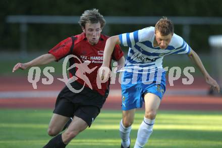 Fussball Kaerntner Liga. VSV gegen SV Penk/Reisseck. Nico Hrstic (VSV), Christofer Huber (Penk). Villach, am 5.6.2010.
Foto: Kuess
---
pressefotos, pressefotografie, kuess, qs, qspictures, sport, bild, bilder, bilddatenbank